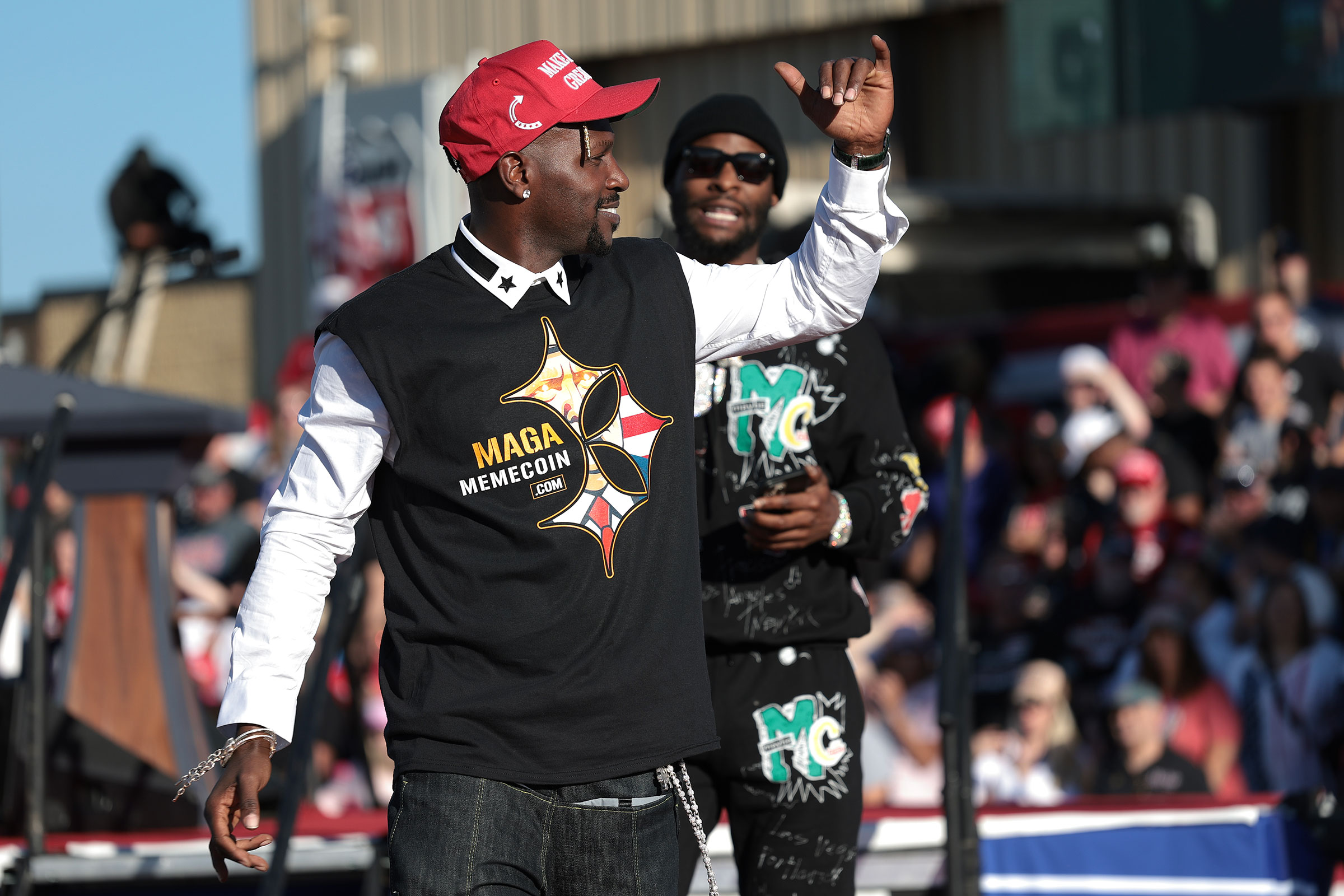 Antonio Brown and Le'Veon Bell during a campaign rally in Latrobe, Pa. on Oct. 19.